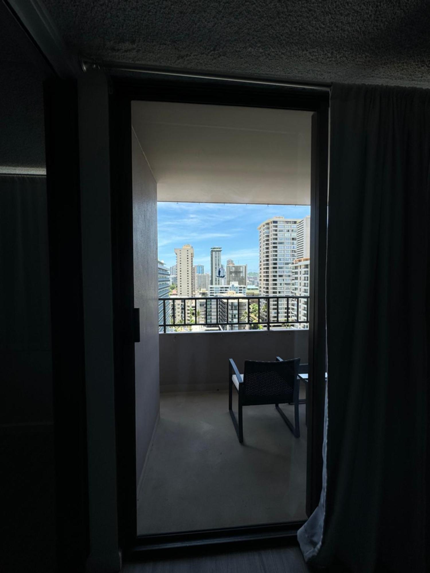 1414- Heart Of Waikiki With Kitchen - Free Parking - City View Honolulu Buitenkant foto