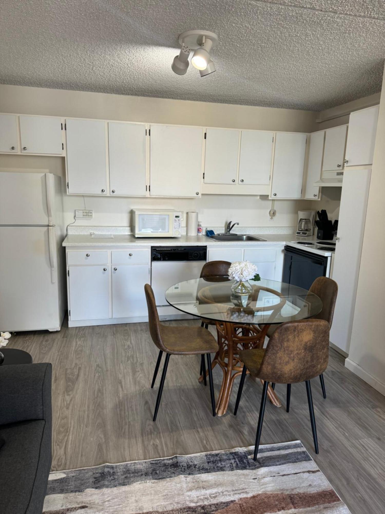 1414- Heart Of Waikiki With Kitchen - Free Parking - City View Honolulu Buitenkant foto