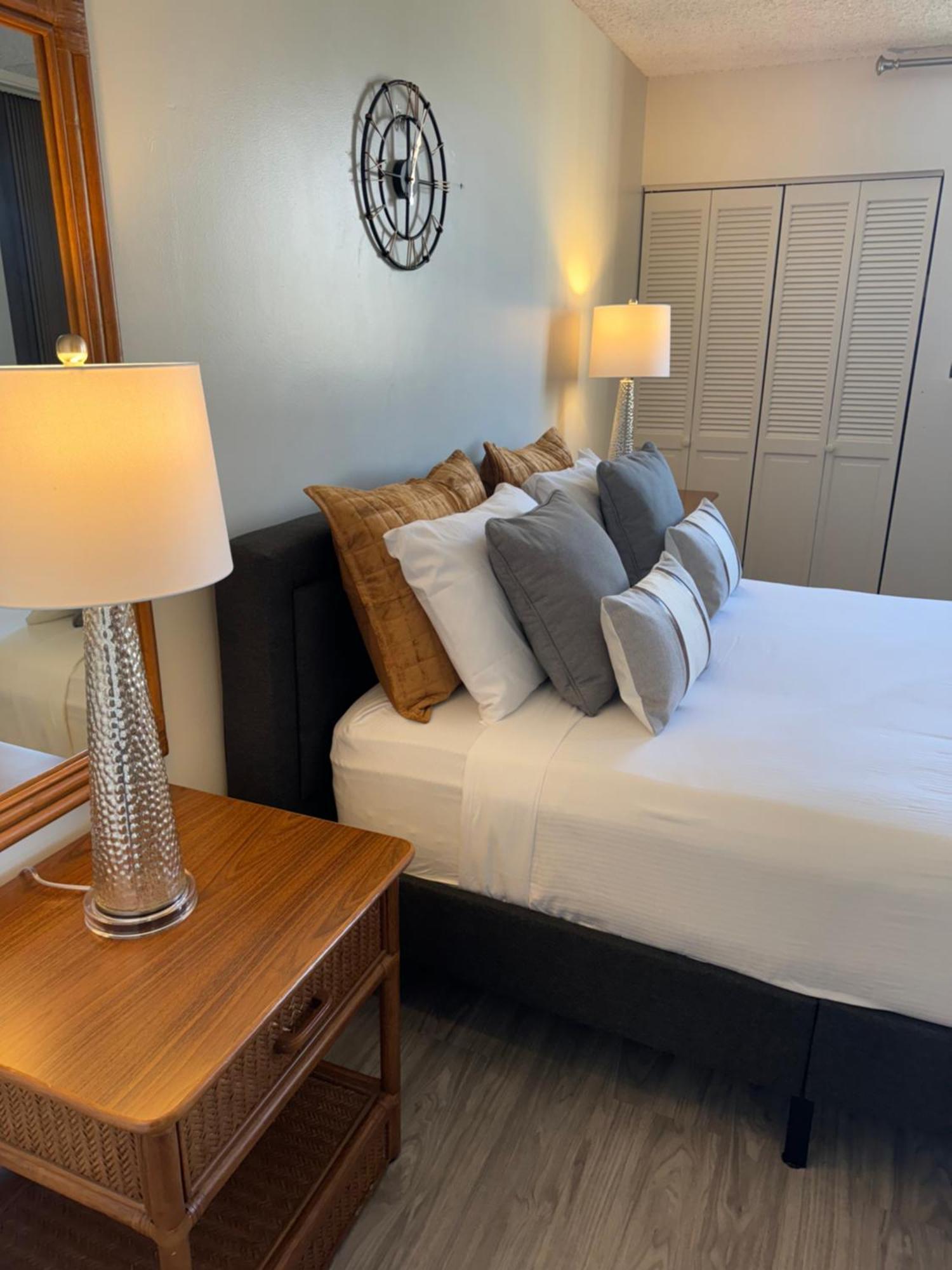 1414- Heart Of Waikiki With Kitchen - Free Parking - City View Honolulu Buitenkant foto